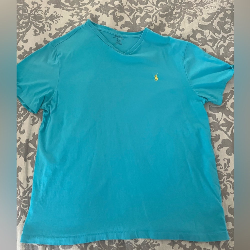 Mens blue polo top. Size large